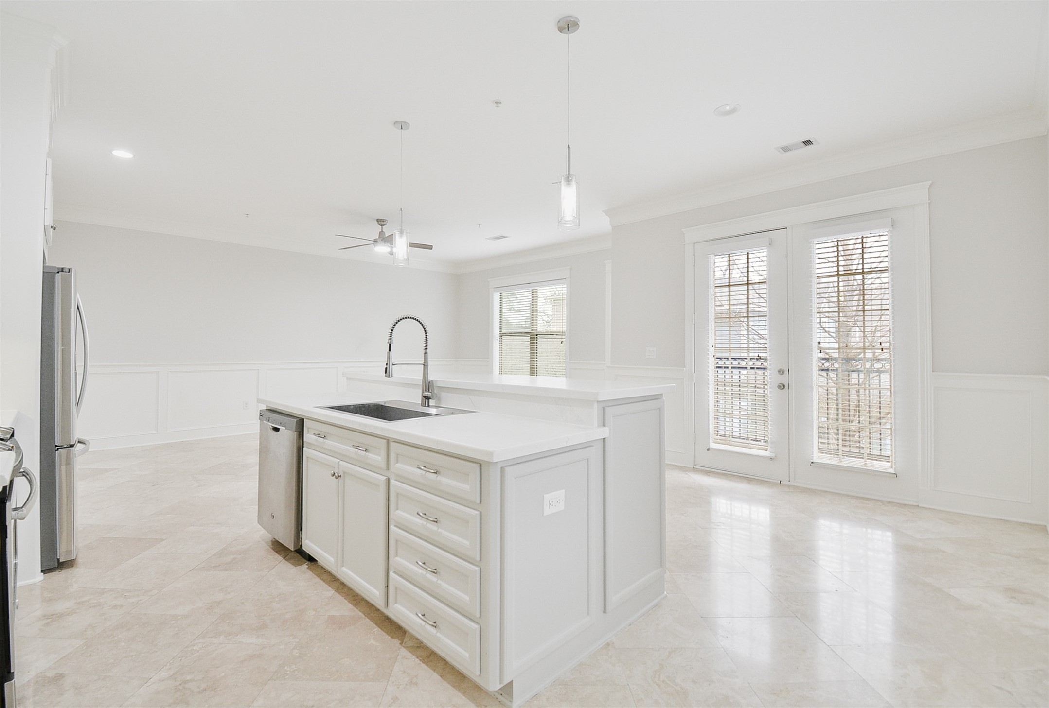 2802 Morrison Street, Unit 109 Houston, TX 77009 - Photo 4 of 40 Gallery Image 4