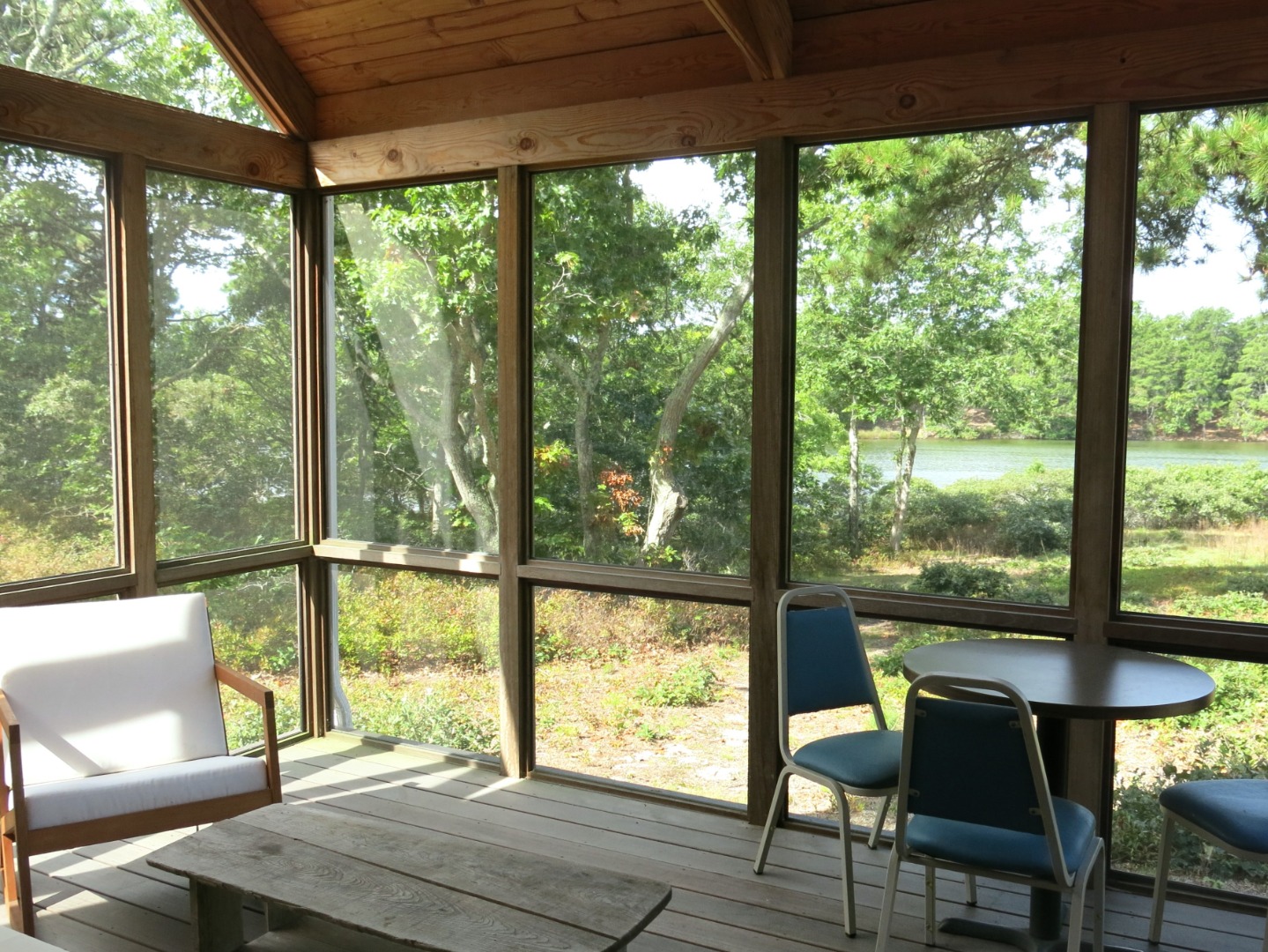 119 Thumb Point Road Vineyard Haven, MA 02568 - Photo 11 of 31 Gallery Image 11