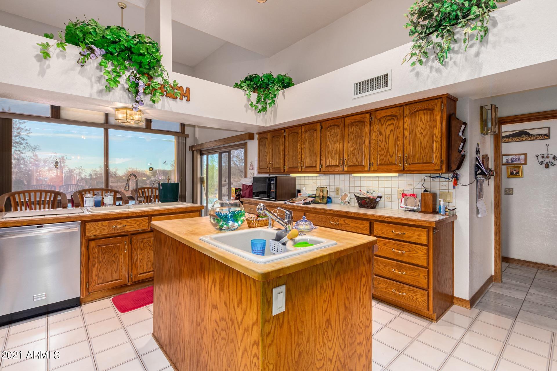 3714 North Hawes Road Mesa, AZ 85207 - Photo 17 of 50 Hawes 17