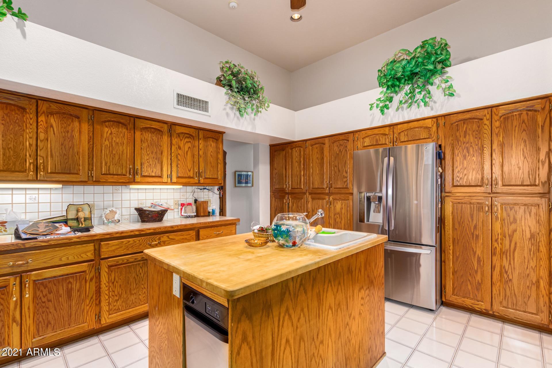 3714 North Hawes Road Mesa, AZ 85207 - Photo 19 of 50 Hawes 19