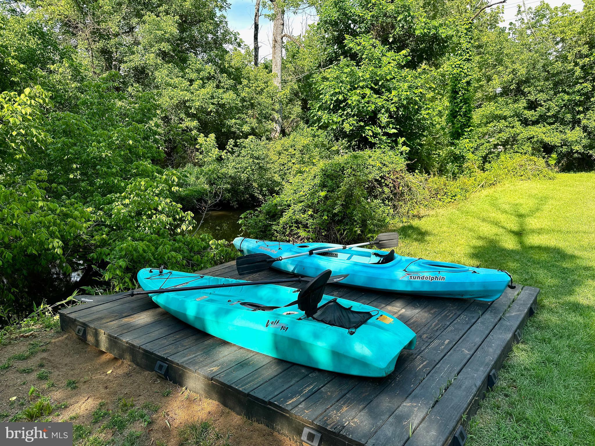 321 Tomlin Station Road Mullica Hill, NJ 08062 - Photo 10 of 33 Kayak deck to creek