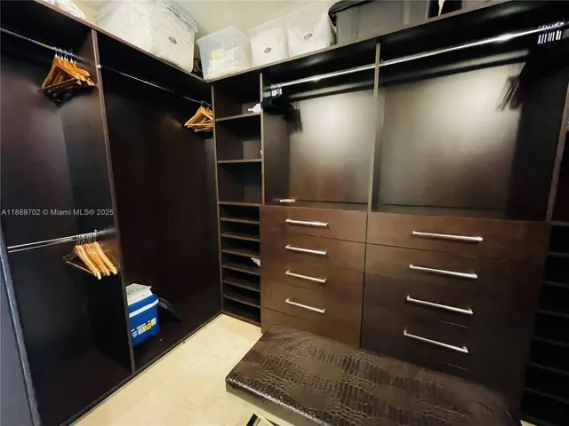 a view of walk in closet