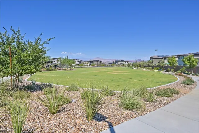 $2,895 | 282 Mount Steele Avenue, Henderson, NV 89015