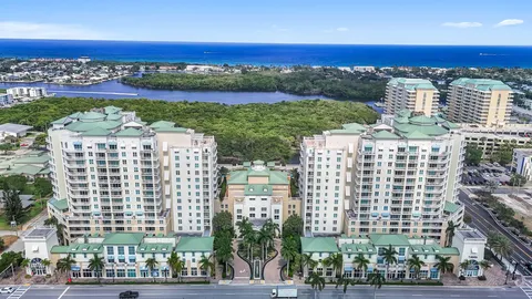 $435,000 | 450 North Federal Highway, Unit 1213, Boynton Beach, FL 33435