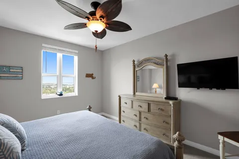 $449,000 | 450 North Federal Highway, Unit 1213, Boynton Beach, FL 33435