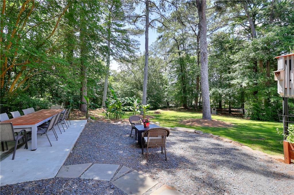 1961 Shoreline Trace Southwest Grayson, GA 30017 - Photo 26 of 36