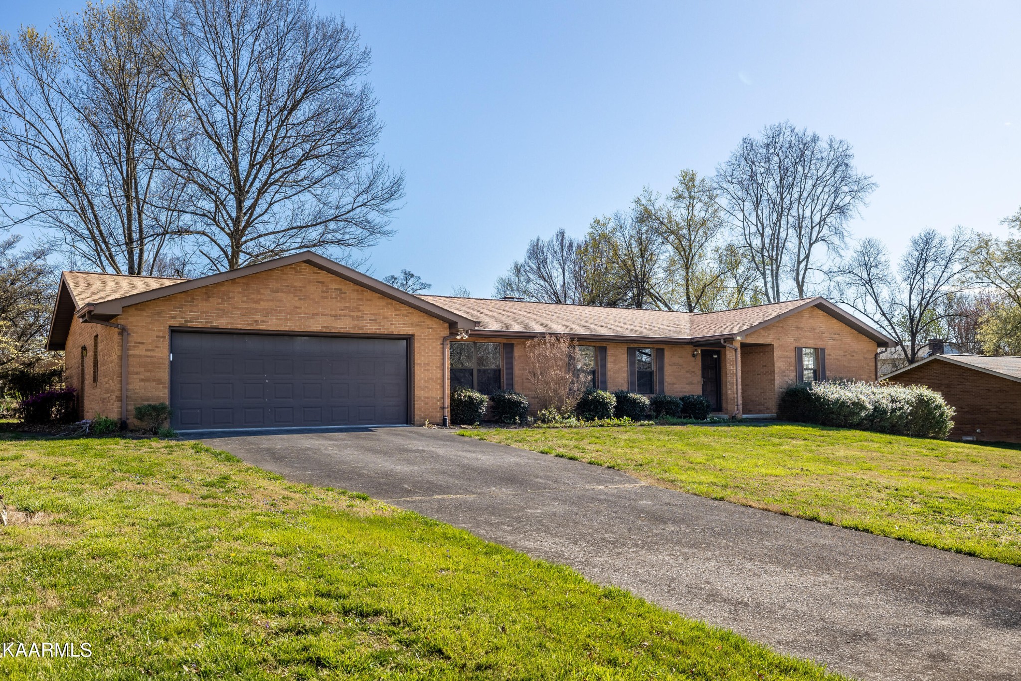 118 Candora Road Maryville, TN 37804 - Photo 2 of 43 Gallery Image 2