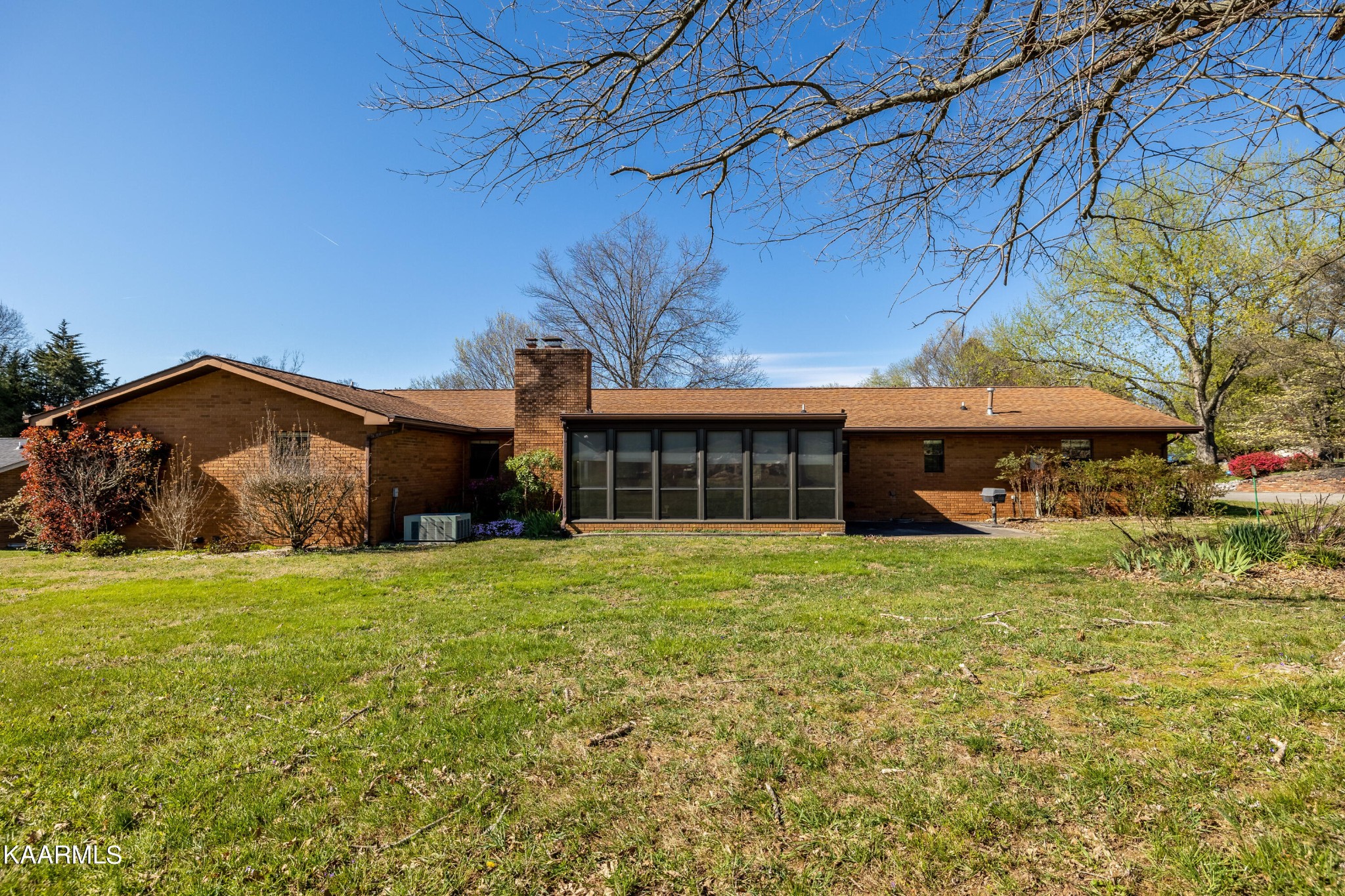 118 Candora Road Maryville, TN 37804 - Photo 4 of 43 Gallery Image 4