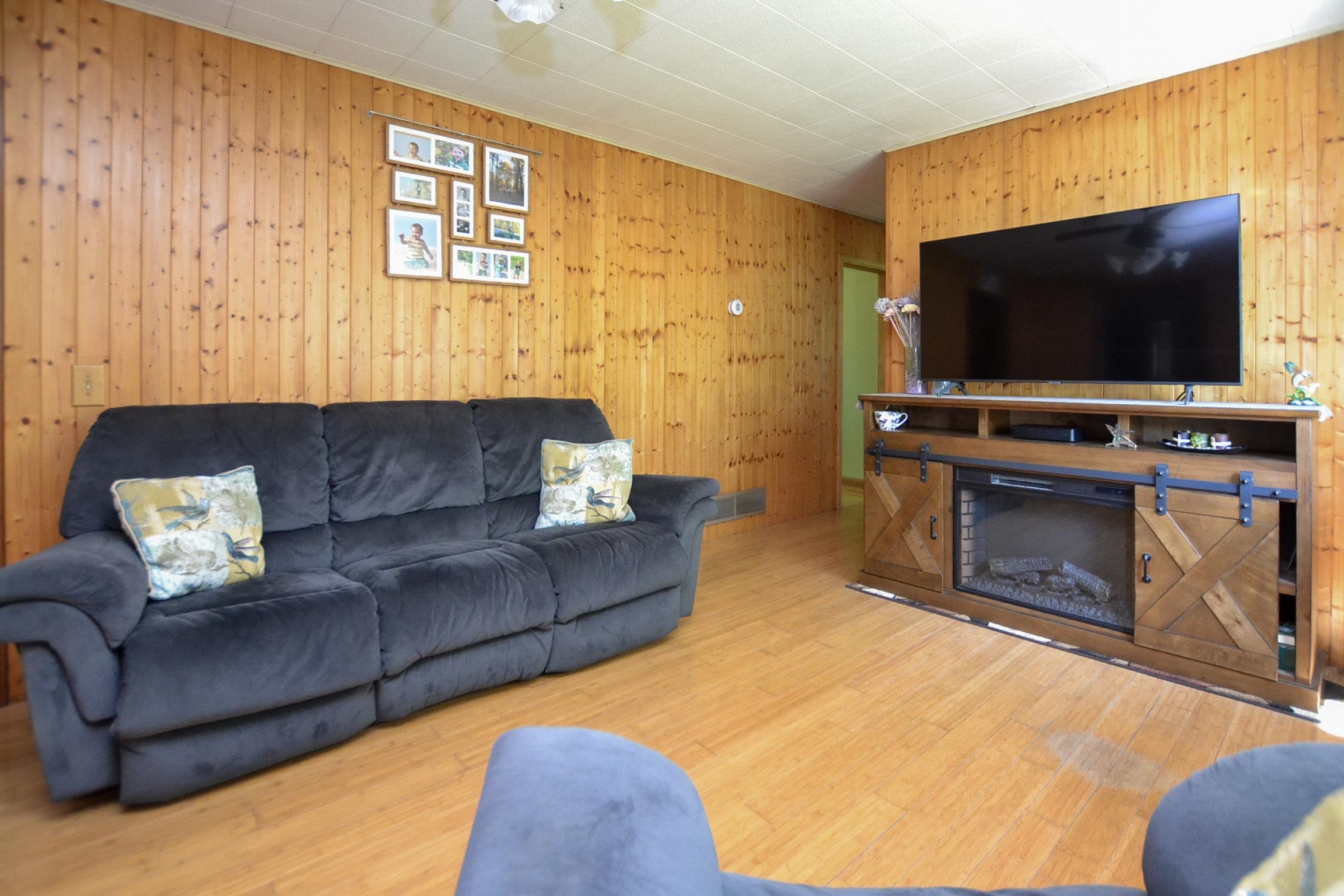 492 Curve Hill Road Colchester, VT 05446 - Photo 9 of 58