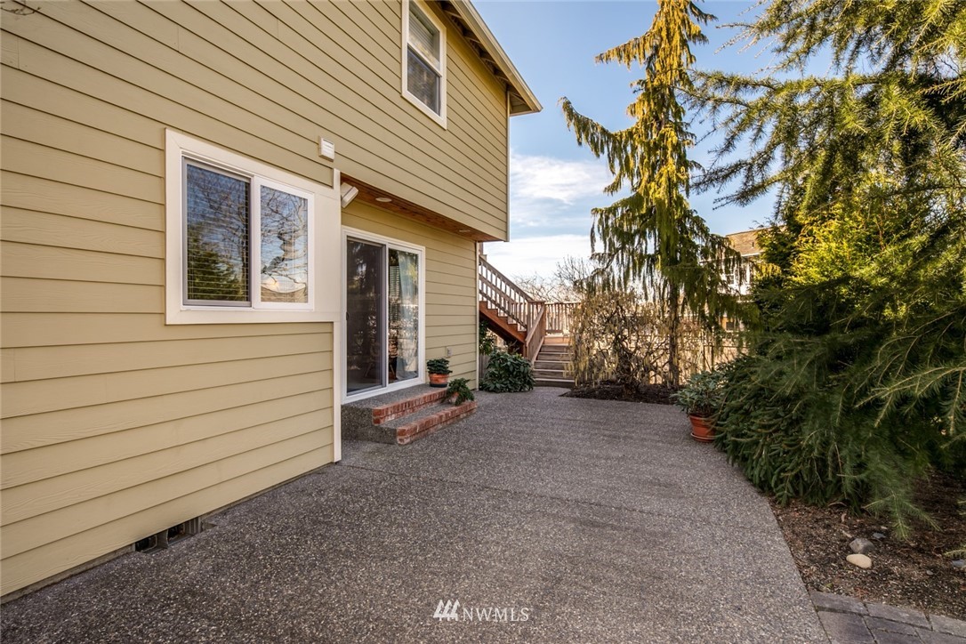 724 Racine Street Bellingham, WA 98229 - Photo 8 of 29 Gallery Image 8