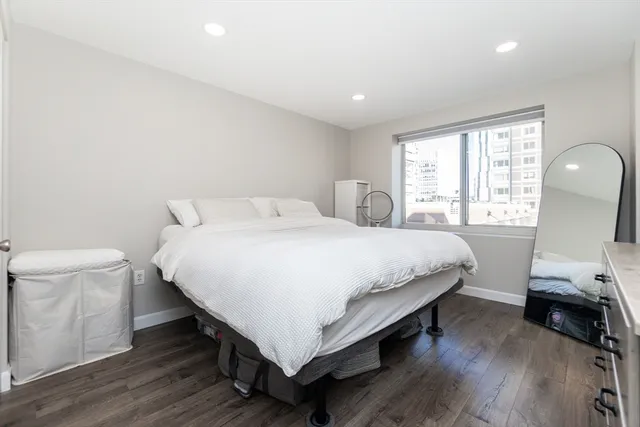 $619,000 | 8-12 Museum Way, Unit 312, Cambridge, MA 02141