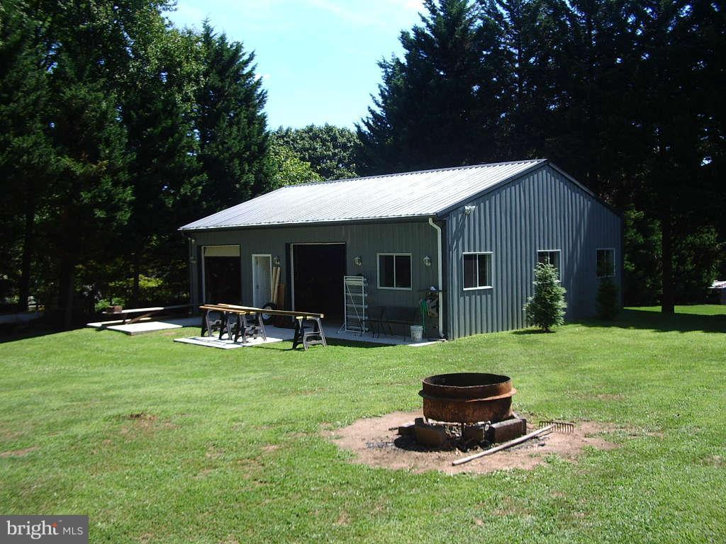 12026 Fingerboard Road Monrovia, MD 21770 - Photo 3 of 29 Exterior Rear