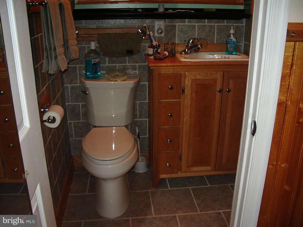 12026 Fingerboard Road Monrovia, MD 21770 - Photo 27 of 29 Bath