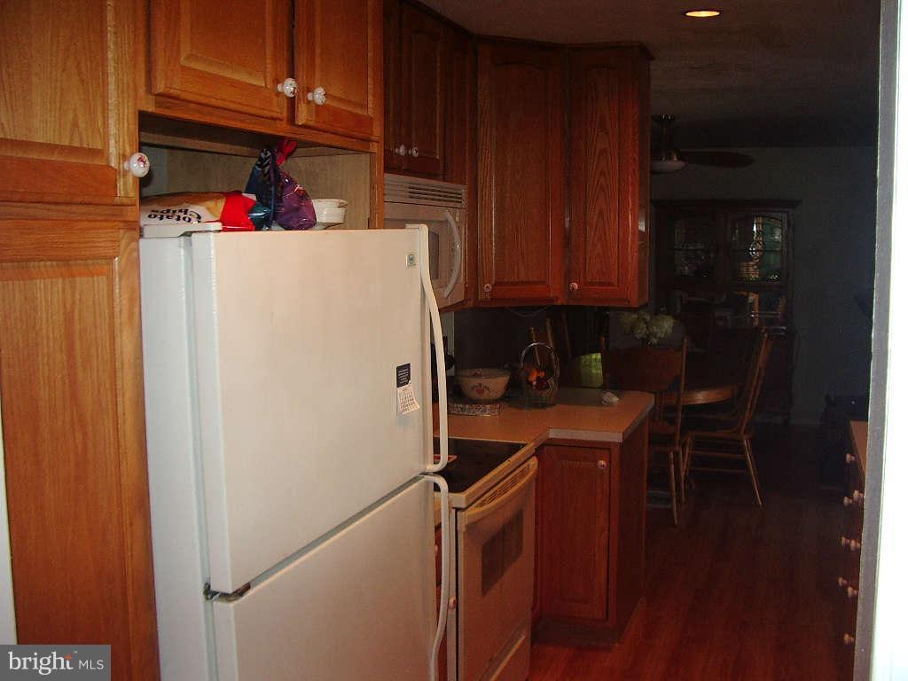 12026 Fingerboard Road Monrovia, MD 21770 - Photo 6 of 29 Kitchen