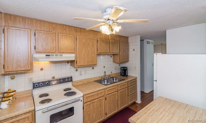 315 Buffalo Road Richmond, VA 23223 - Photo 8 of 24 Kitchen offers lots of cabinetry, a ceiling fan, a