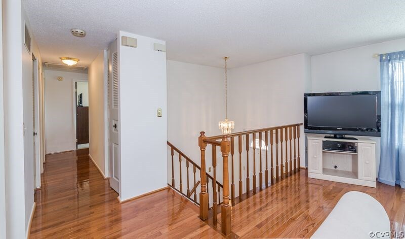 315 Buffalo Road Richmond, VA 23223 - Photo 9 of 24 Views of the spacious hall that leads to the upper