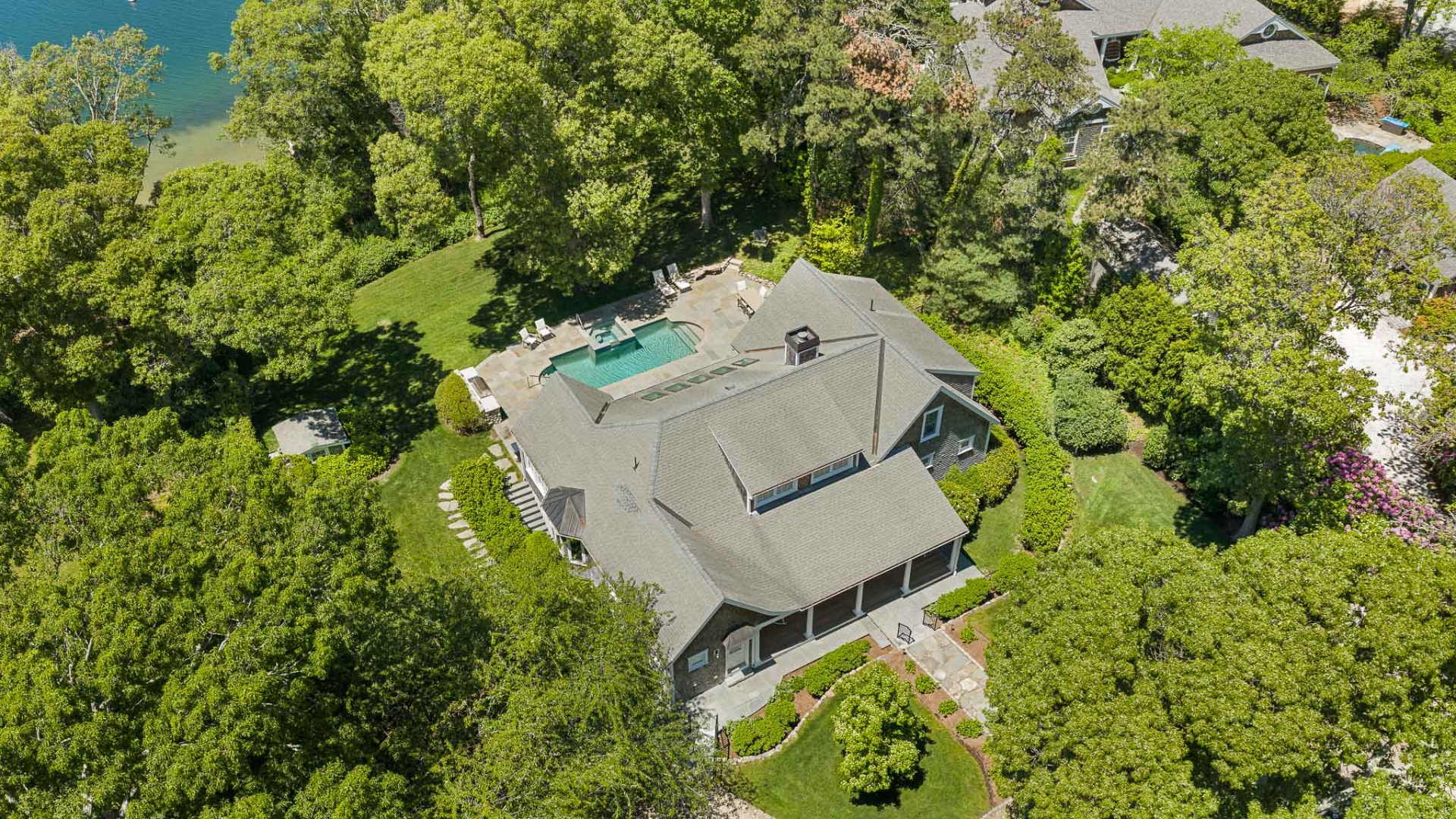 385 Barnes Road Oak Bluffs, MA 02557 - Photo 1 of 70