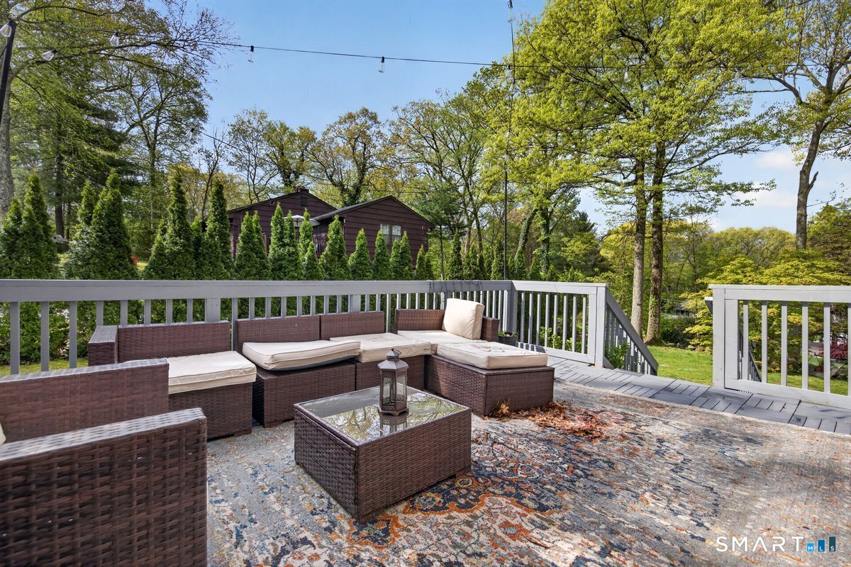 131 Clay Hill Road Stamford, CT 06905 - Photo 25 of 32