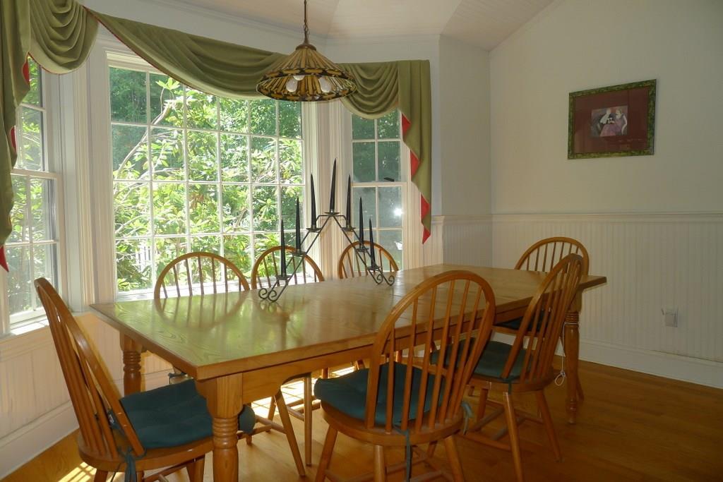 5 Victoria Road Camden, ME 04843 - Photo 12 of 33 Photo