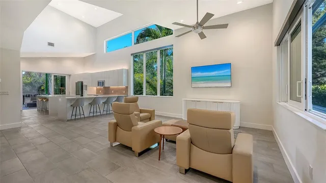 $1,395,000 | 2254 Hawthorne Street, Sarasota, FL 34239