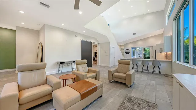 $1,395,000 | 2254 Hawthorne Street, Sarasota, FL 34239