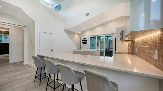 $1,395,000 | 2254 Hawthorne Street, Sarasota, FL 34239