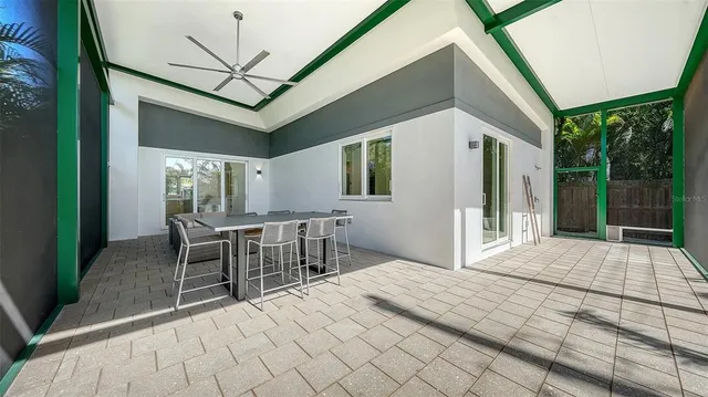 $1,395,000 | 2254 Hawthorne Street, Sarasota, FL 34239