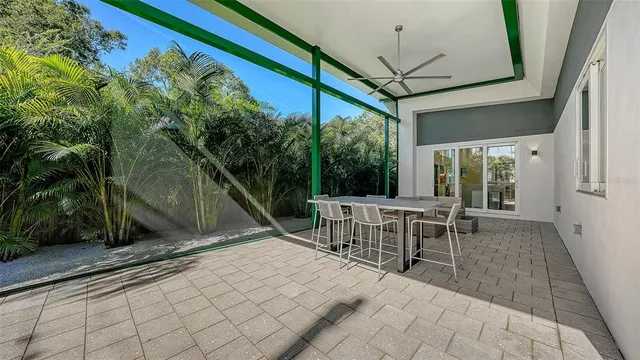 $1,395,000 | 2254 Hawthorne Street, Sarasota, FL 34239
