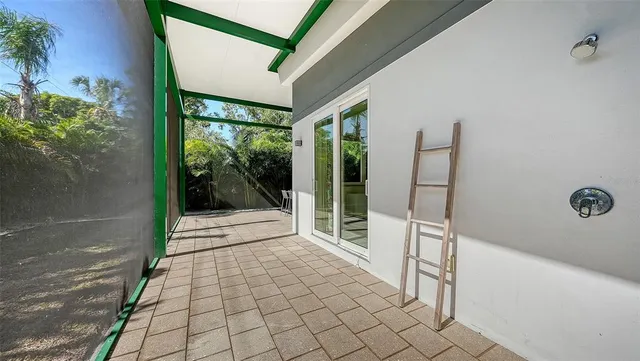 $1,395,000 | 2254 Hawthorne Street, Sarasota, FL 34239
