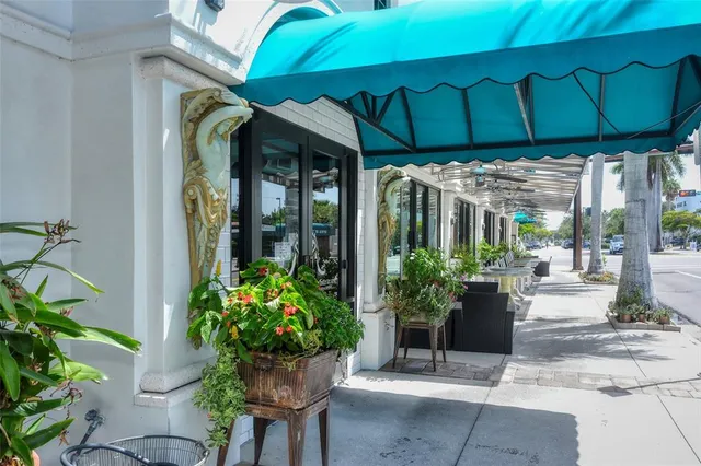 $1,395,000 | 2254 Hawthorne Street, Sarasota, FL 34239