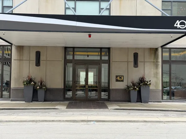 $2,850 | 401 East Ontario Street, Unit 3010, Chicago, IL 60611