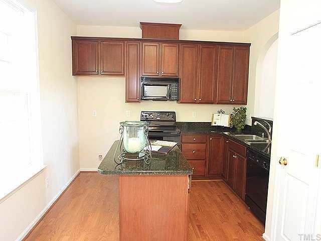 11120 Slider Drive Raleigh, NC 27614 - Photo 5 of 10 Kitchen