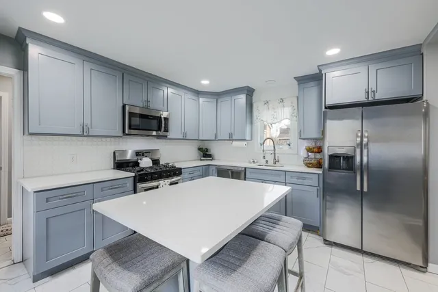 $489,900 | 9 Granite Street, Milford, MA 01757