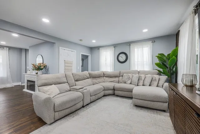 $489,900 | 9 Granite Street, Milford, MA 01757