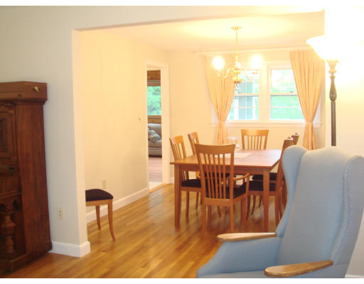 39 Philip Road Lexington, MA 02421 - Photo 6 of 18