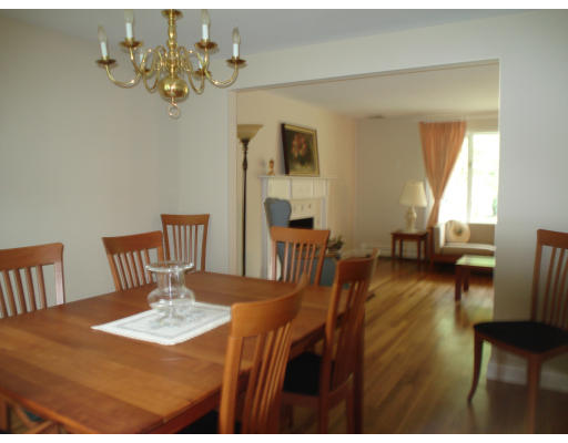 39 Philip Road Lexington, MA 02421 - Photo 8 of 18