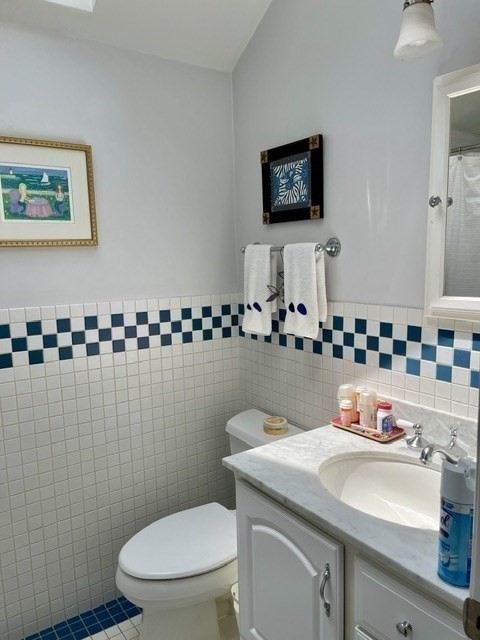 71 Abbottsford Road Brookline, MA 02446 - Photo 34 of 42