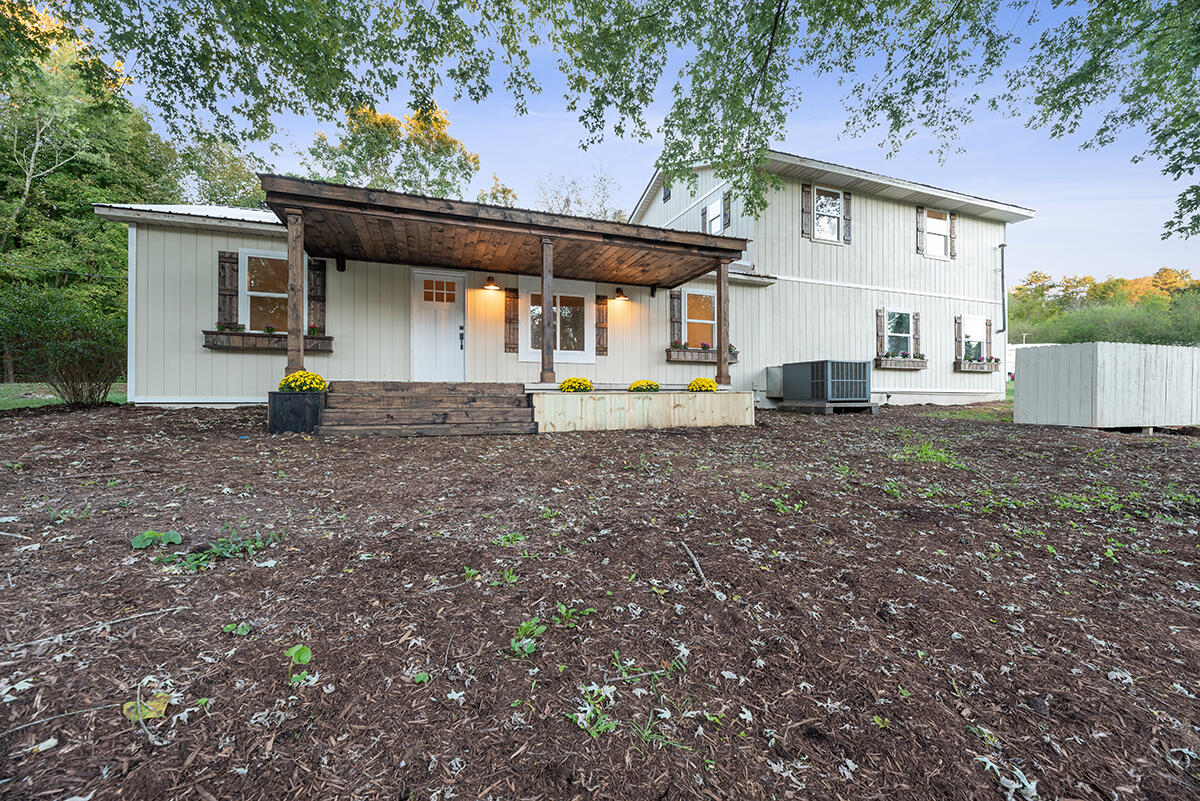 1697 Oakland Road Philadelphia, TN 37846 - Photo 1 of 34 DSC_2566