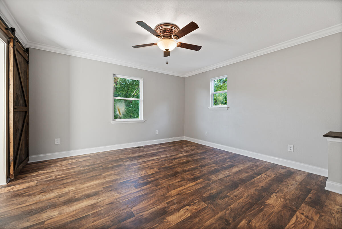 1697 Oakland Road Philadelphia, TN 37846 - Photo 21 of 34 DSC_2491