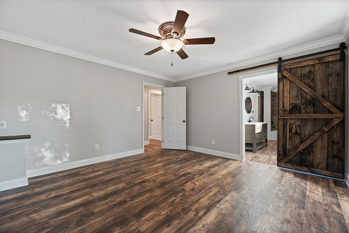 1697 Oakland Road Philadelphia, TN 37846 - Photo 22 of 34 DSC_2496