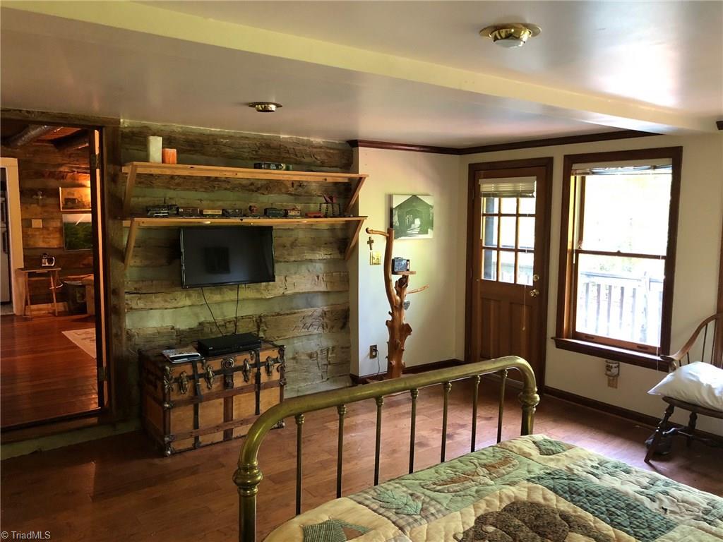 2723 Horseshoe Road Westfield, NC 27053 - Photo 10 of 30 Gallery Image 10