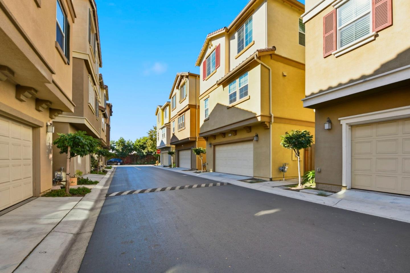 56 Regency Place Hayward, CA 94544 - Photo 37 of 43 a view of a street with buildings