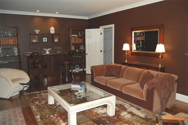 8 Butterfield Road Lexington, MA 02420 - Photo 4 of 30 Gallery Image 4