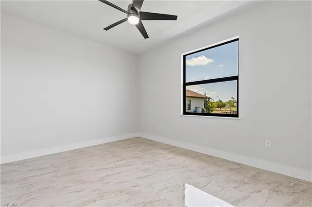 $648,000 | 3571 Everglades Boulevard South, Naples, FL 34117