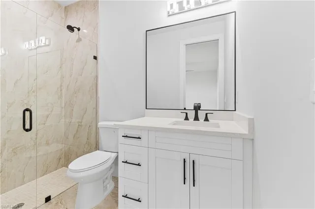 $648,000 | 3571 Everglades Boulevard South, Naples, FL 34117