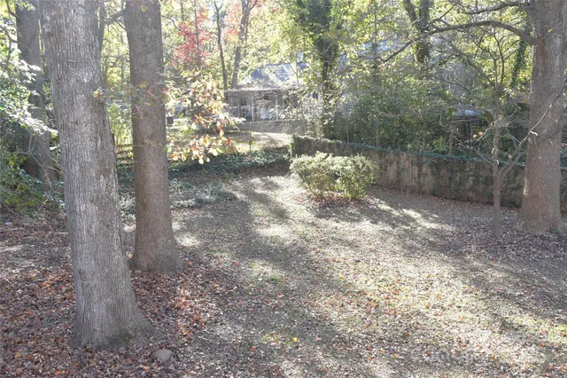 $1,850 | 320 West Stewart Avenue, Mooresville, NC 28115