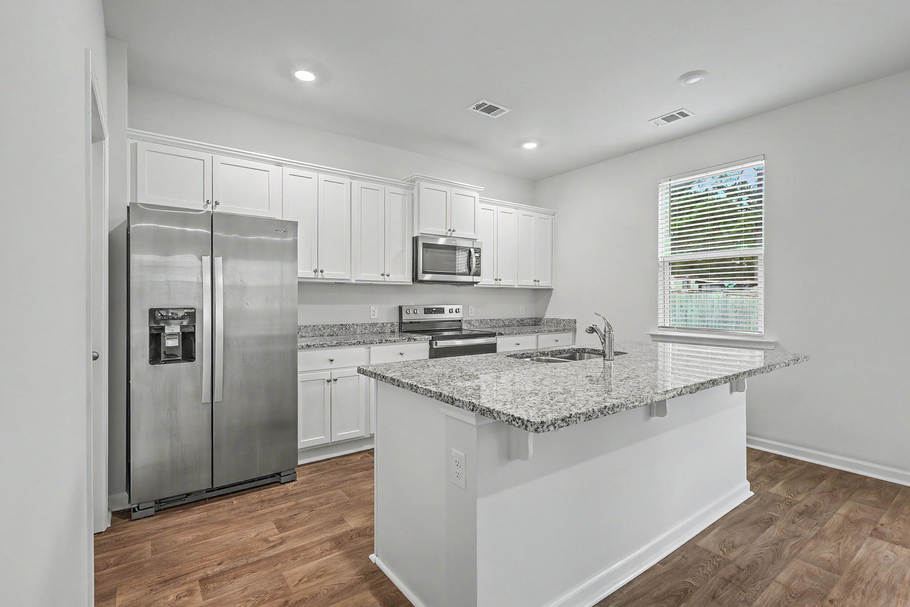 146 Morning View Way Moncks Corner, SC 29461 - Photo 9 of 38 Kitchen