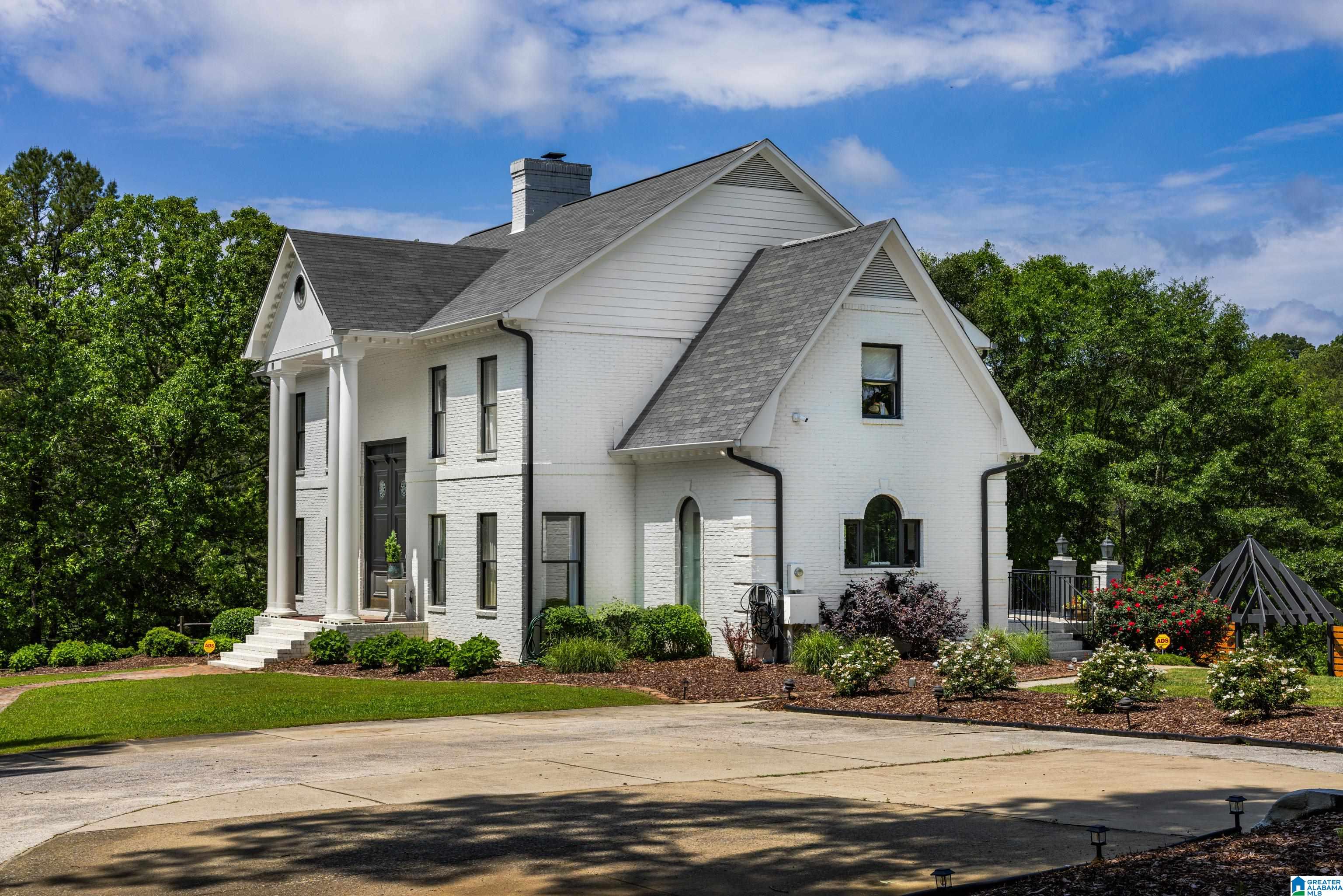 5750 Lake Side Road Leeds, AL 35094 - Photo 10 of 100