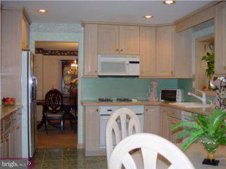 5 Candlestick Road Laurel Springs, NJ 08021 - Photo 3 of 6 Gallery Image 3