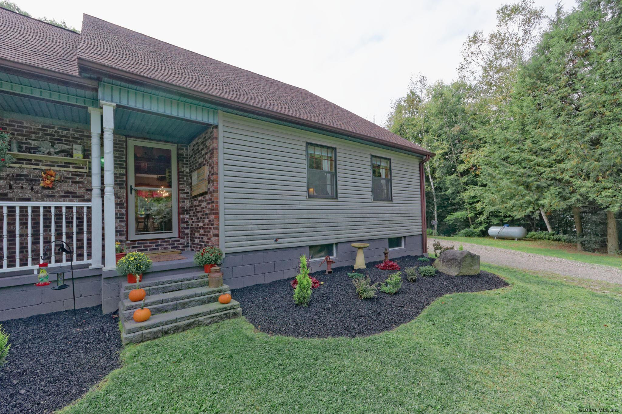 280 Bauer Road Sand Lake, NY 12018 - Photo 8 of 47 Photo 8